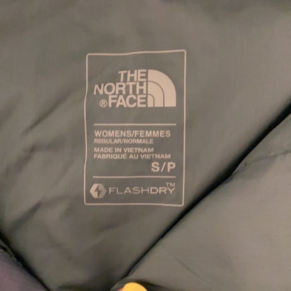 PRICE FIRM!!! The North Face Flash Dry Vest NWOT - Picture 5 of 7